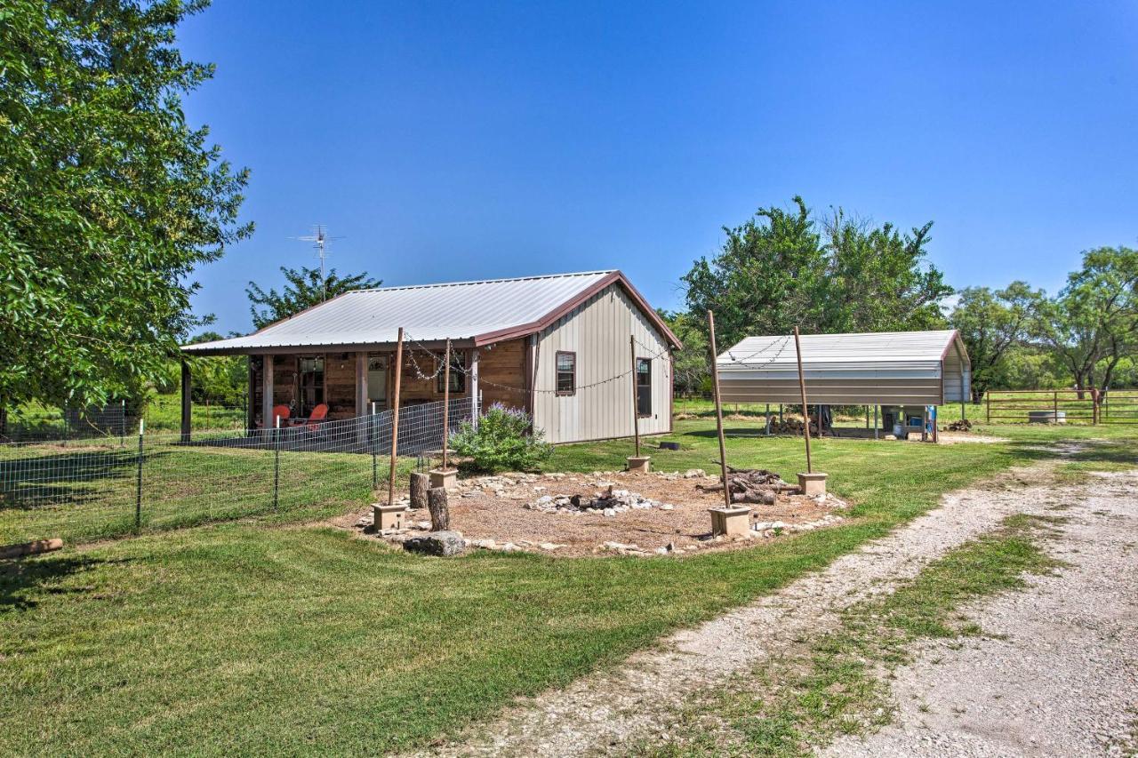 Texas Cabin On 130 Acres Walk To Lake Ray Roberts Collinsville 外观 照片