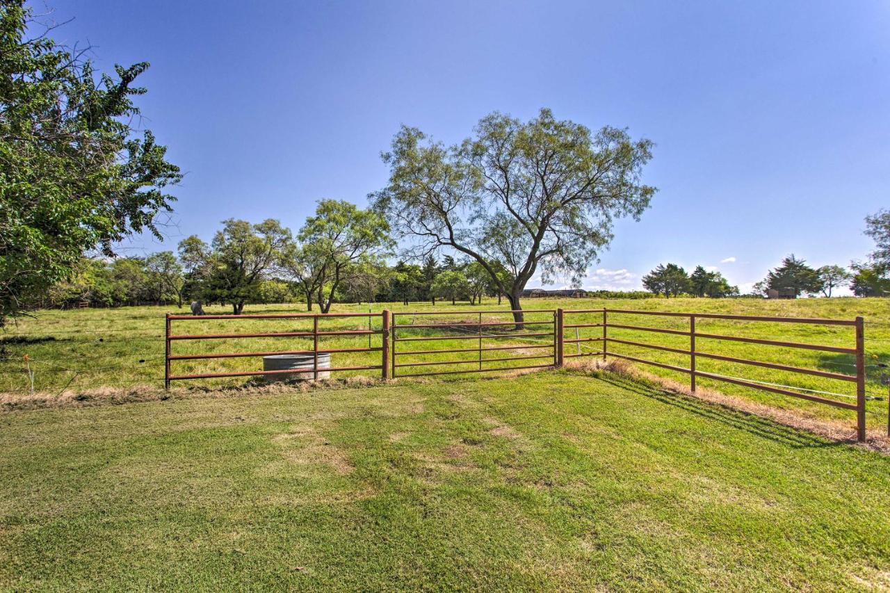 Texas Cabin On 130 Acres Walk To Lake Ray Roberts Collinsville 外观 照片